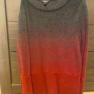 Women’s Vera Wang sweater